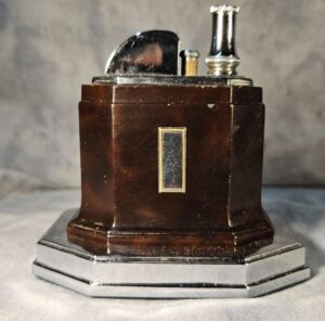 Ronson Post War Octette Touch TIp Table lighter